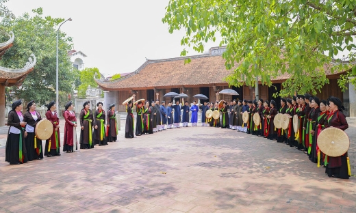 "Hồn” làng trong dáng phố