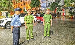 Thầm lặng những dấu chân tuần tra