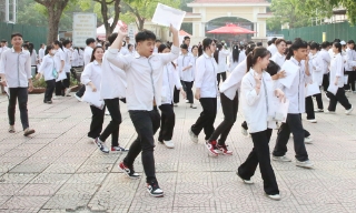 Bắc Ninh thực hiện nhiệm vụ năm học mới với chủ đề “Đổi mới tư duy - Chuyển biến mạnh mẽ - Kết quả thực chất”