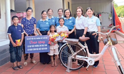 Món quà nhỏ viết tiếp những ước mơ 