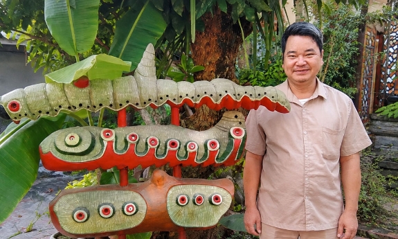 Nhà điêu khắc Vũ Công Trí: "Làm mới màu dân tộc bằng ngôn ngữ tạo hình”