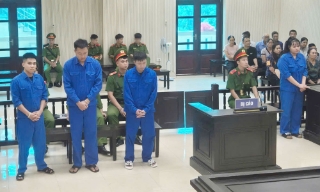 Hơn 36 năm tù cho 4 bị cáo phạm tội về ma túy