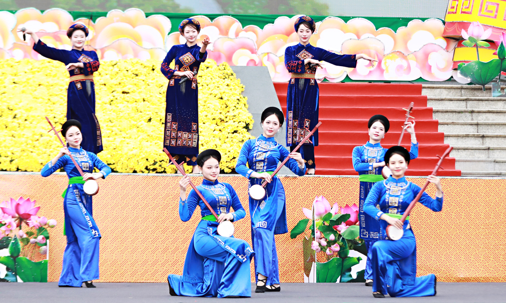Dân ca vang vọng khắp miền quê
