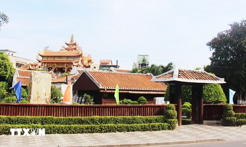 Người thầy Trường Dục Thanh