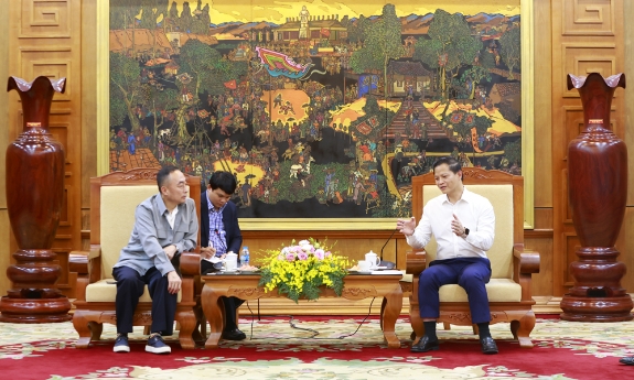 Chủ tịch UBND tỉnh Vương Quốc Tuấn tiếp đoàn công tác Quỹ Phát triển các nhà khoa học hàng đầu thế giới tại Thượng Hải (Trung Quốc)
