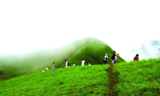 Xay Sổm Bun - Điểm đến mới cho hành trình du lịch Lào