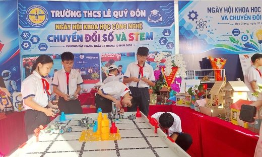 Bắc Ninh: Phường Bắc Giang tổ chức Ngày hội Khoa học công nghệ, STEM và chuyển đổi số cho học sinh