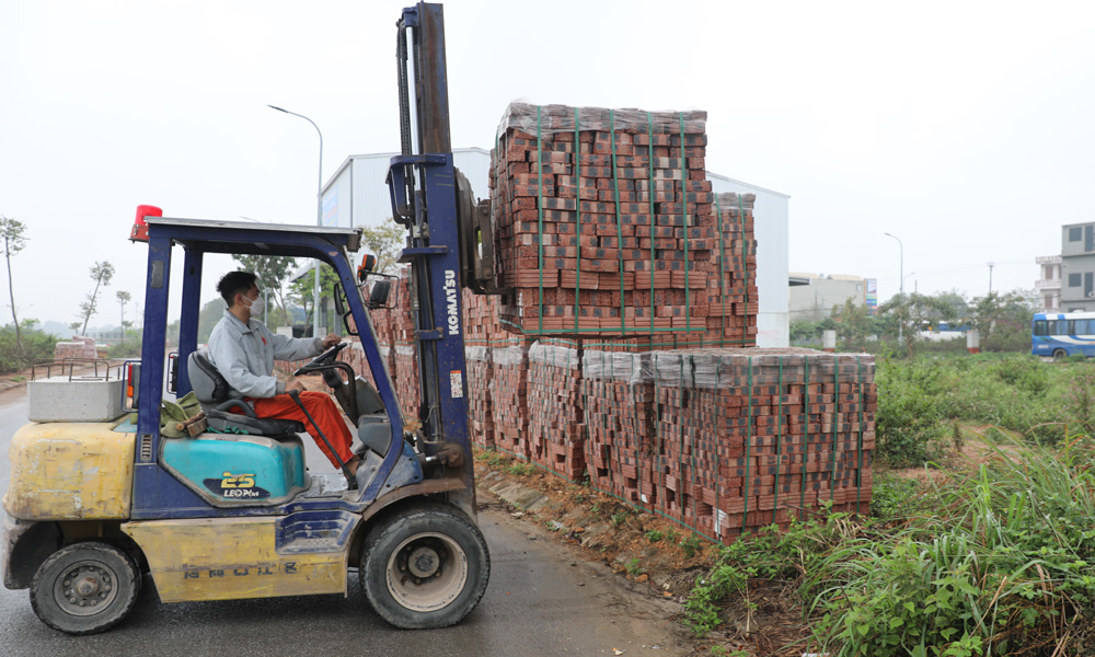 Khắc phục tình trạng lấn chiếm vỉa hè, lòng đường