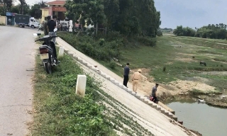 Tai nạn giao thông do tự ngã, một phụ nữ tử vong