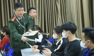 Tuyên truyền pháp luật cho công nhân khu công nghiệp