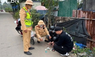 Bắc Ninh: Lực lượng cảnh sát giao thông bắt đối tượng tàng trữ ma túy