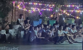 Công an xã Hợp Thịnh triệt phá tụ điểm cá cược đá gà chọi