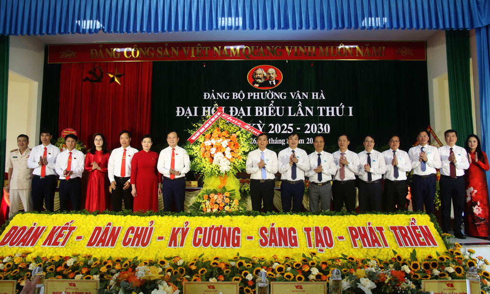  Xây dựng đô thị Vân Hà trở thành điểm đến hạnh phúc của người dân và doanh nghiệp