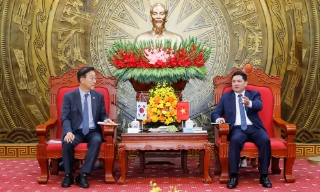 Bí thư Tỉnh ủy Bắc Ninh Nguyễn Hồng Thái tiếp Bộ trưởng Bộ Đất đai, Cơ sở hạ tầng và Giao thông Hàn Quốc