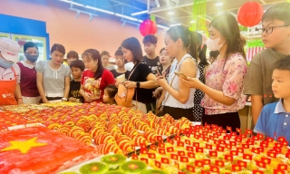 Thương mại, dịch vụ dịp nghỉ lễ: Sức mua tăng, nguồn cung và giá cả ổn định