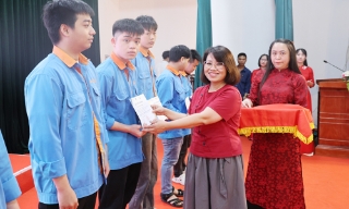 Bắc Ninh chú trọng thu hẹp khoảng cách về kiến thức và kỹ năng nghề