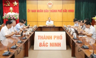 Đẩy mạnh sắp xếp, tổ chức lại các cơ sở giáo dục nghề nghiệp công lập