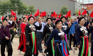 Sôi nổi Đại hội Thể dục thể thao và Ngày hội văn hóa các dân tộc thiểu số xã Biển Động lần thứ nhất