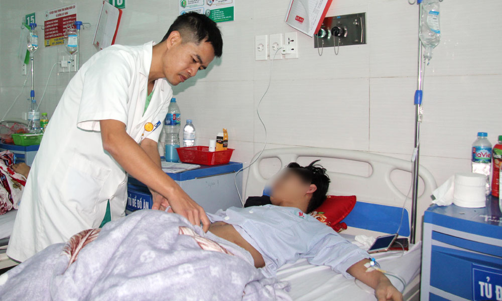 Bắc Giang: Nam thanh niên 24 tuổi thoát nguy cơ mất tinh hoàn nhờ cấp cứu kịp thời