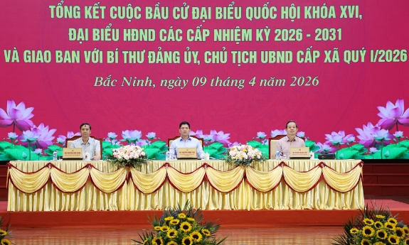 Bắc Ninh: Khen thưởng tập thể, cá nhân có thành tích xuất sắc trong công tác bầu cử 
