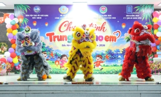 Ấm áp “Trung thu cho em” tại Bệnh viện Phục hồi chức năng Bắc Ninh