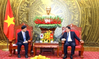 Bí thư Tỉnh ủy Nguyễn Hồng Thái tiếp và làm việc với Thứ trưởng thứ nhất Bộ Đất đai, Cơ sở hạ tầng và Giao thông Hàn Quốc