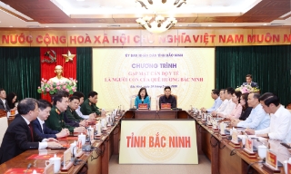 UBND tỉnh gặp mặt cán bộ y tế là người con quê hương Bắc Ninh