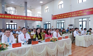 Bắc Ninh: Xã Hợp Thịnh công bố các nghị quyết, quyết định về sắp xếp thôn và sơ kết 1 năm chính quyền địa phương 2 cấp