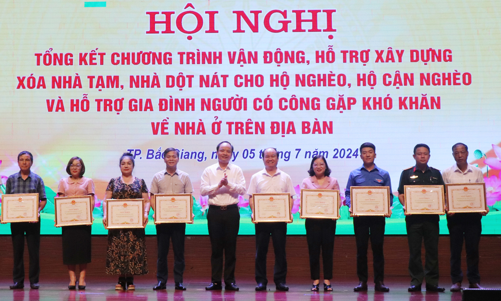 TP Bắc Giang hoàn thành xây mới, sửa chữa nhà ở cho hộ nghèo, cận nghèo và người có công