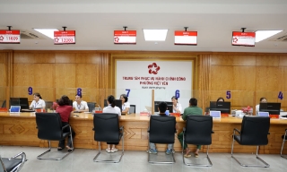 Ngày đầu vận hành chính quyền địa phương hai cấp: Thực hiện thông suốt các hoạt động