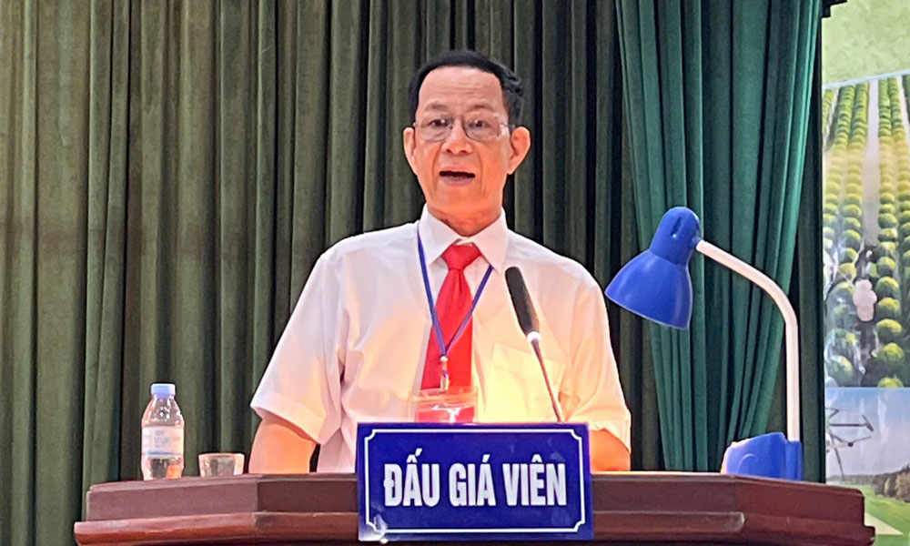 Tân Yên, thị xã Chũ đấu giá thành công nhiều lô đất ở