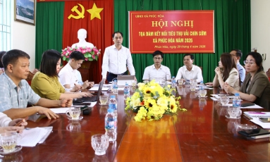  Phúc Hòa kết nối tiêu thụ vải chín sớm