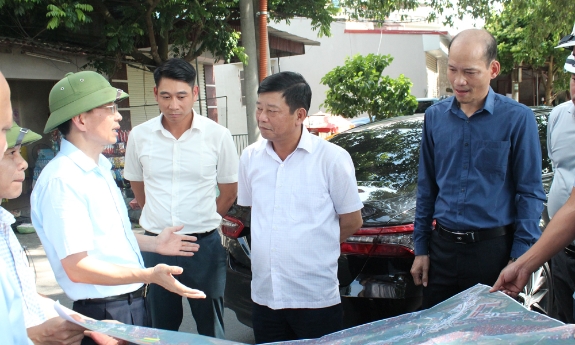 Tập trung gỡ vướng, đẩy nhanh tiến độ giải phóng mặt bằng dự án đầu tư các tuyến đường tỉnh 295C, 285B, 277B