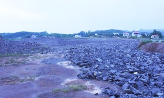 Bắc Ninh: Khởi tố giám đốc doanh nghiệp vi phạm về khai thác khoáng sản tại xã Lạng Giang