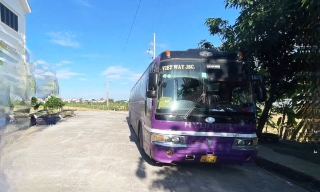 Xử lý xe khách hết hạn kiểm định lưu thông trên đường tỉnh 280, đoạn qua xã Gia Bình