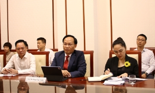 Phó Chủ tịch UBND tỉnh Phạm Văn Thịnh làm việc với một số doanh nghiệp FDI