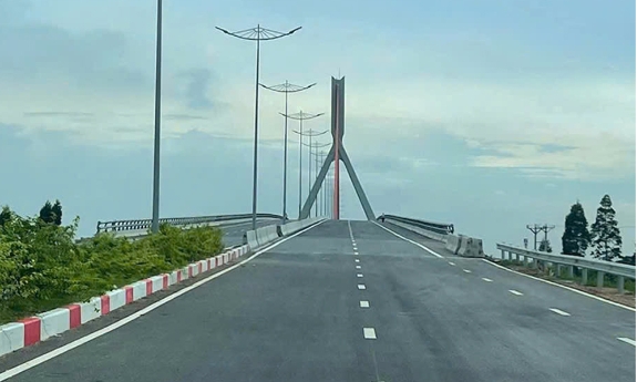 Bắc Ninh: Dừng hoạt động bến phà Đồng Việt qua sông Thương