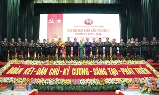 Tập trung xây dựng lực lượng vũ trang tỉnh vững mạnh toàn diện