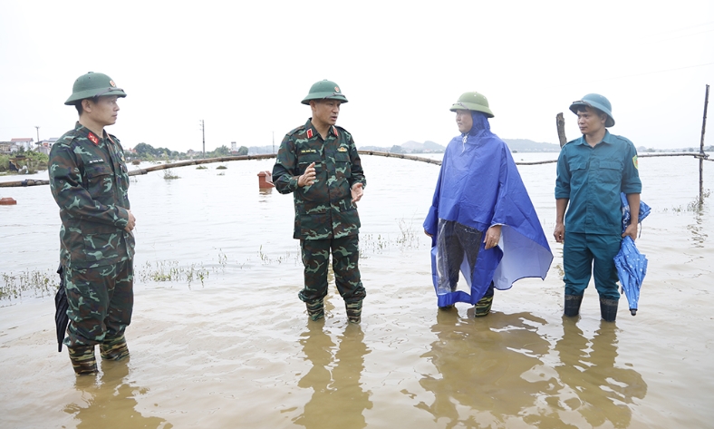  Thiếu tướng Trần Xuân Mạnh kiểm tra công tác phòng, chống thiên tai tại Bắc Ninh