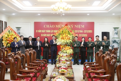 Bắc Ninh: Bí thư Tỉnh ủy Nguyễn Hồng Thái thăm, chúc mừng Bộ Chỉ huy quân sự tỉnh nhân dịp 22/12