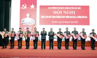 Bắc Ninh: Công bố, trao quyết định bổ nhiệm Chỉ huy trưởng Ban Chỉ huy quân sự xã, phường