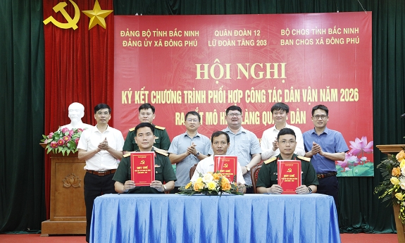  Đông Phú ra mắt mô hình “Làng Quân - Dân”