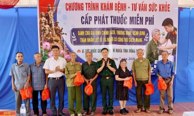  Bắc Ninh: Khám bệnh, cấp thuốc miễn phí cho đối tượng chính sách tại xã Bố Hạ
