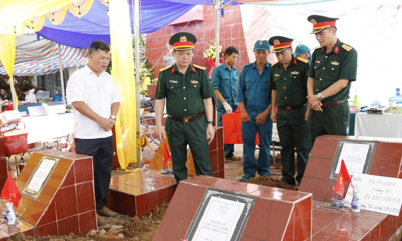  Bắc Ninh: Lấy mẫu ADN 109 hài cốt liệt sĩ chưa xác định được thông tin tại xã Bố Hạ