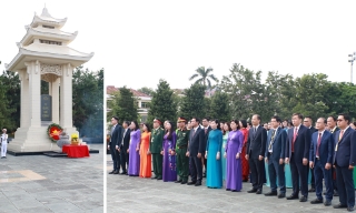Bắc Ninh: Đoàn đại biểu dự Đại hội đại biểu MTTQ tỉnh dâng hương tưởng niệm các Anh hùng liệt sĩ