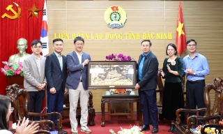Bắc Ninh: Liên đoàn Lao động tỉnh tiếp đón, làm việc với Công ty trách nhiệm hữu hạn Samsung Display Việt Nam