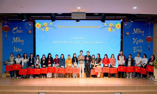    Chương trình “Tết gắn kết – Xuân yêu thương” tại Công đoàn Công ty trách nhiệm hữu hạn Samsung Display Việt Nam