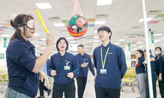 Bắc Ninh triển khai nhiều hoạt động trong Tháng Công nhân