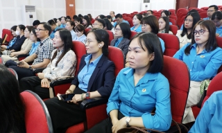 Bắc Ninh: Nâng cao năng lực tổ chức công tác nữ công cơ sở cho gần 200 cán bộ công đoàn