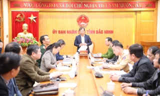 Tiếp tục kiềm chế, kéo giảm tai nạn giao thông, xây dựng văn hóa giao thông bền vững